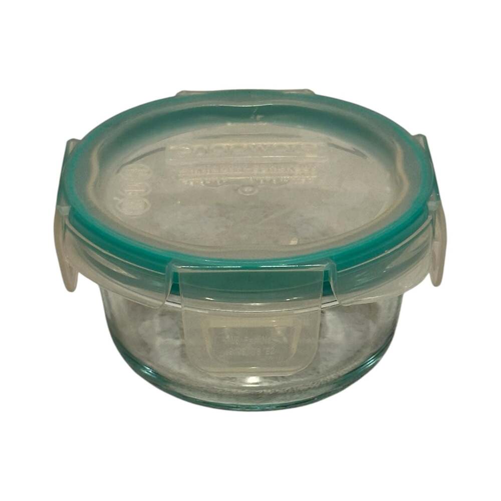 Snapware Pyrex 1 Cup Glass Round Food Storage Container with Green Lid